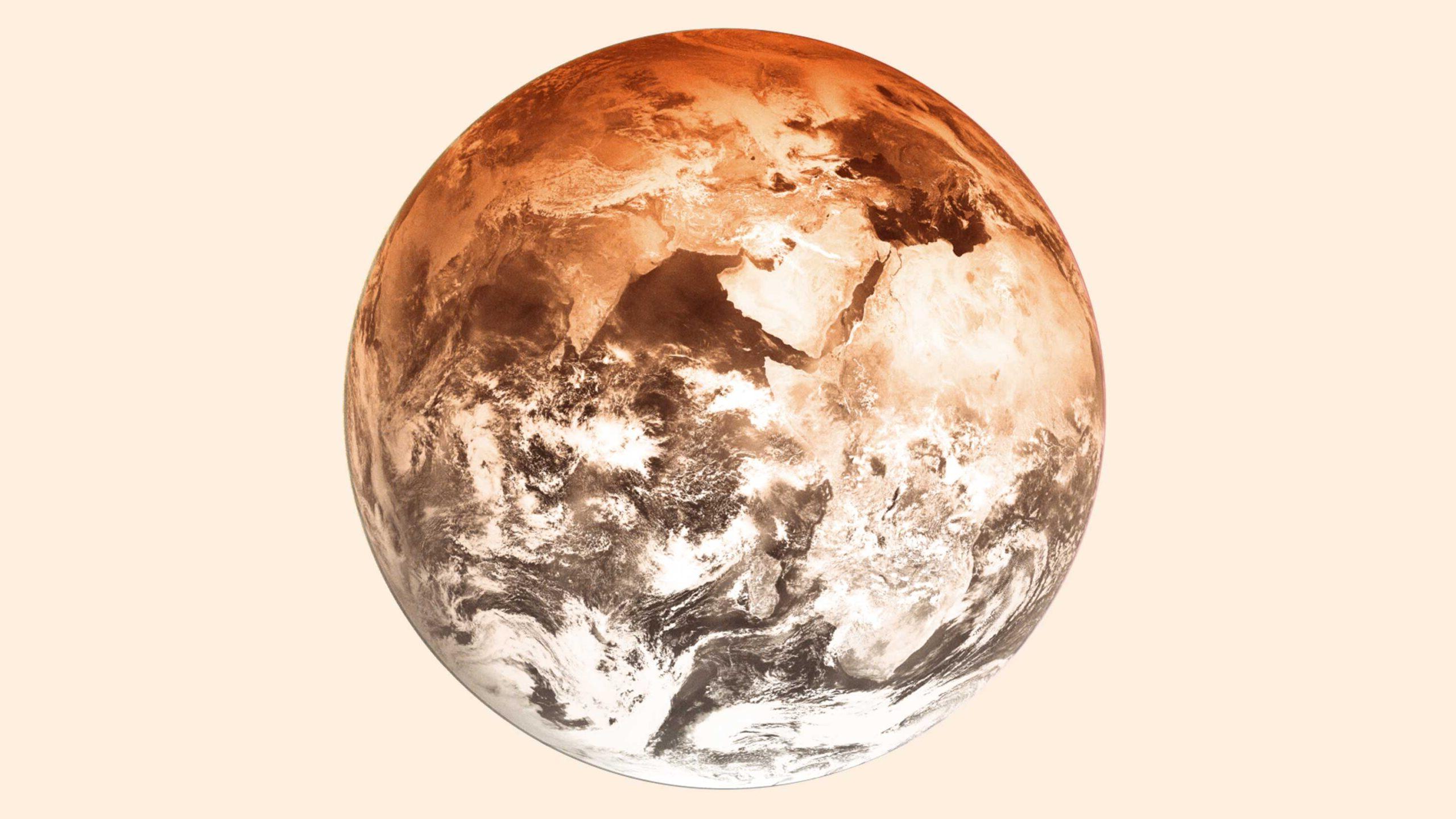 用橙色滤镜拍摄的地球图像